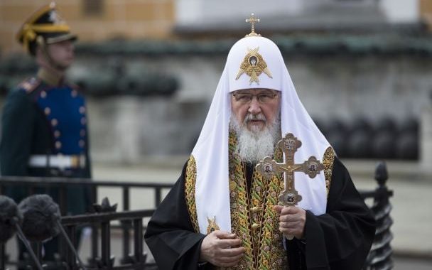 Тільки 1% людей знають: Патріарх РПЦ Кирило написав книжку про користь від війни