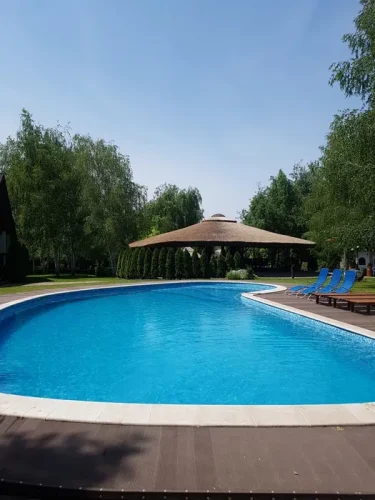 Профессиональное обслуживание бассейнов в Днепре и области